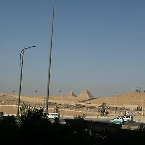 Hostel Cairo Pyramids View & Ghatati