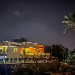Hotel Purity Pyramids View Palace Kafret el-Gabal