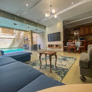Comfy Basement With Private Patio And Garden Cairo
