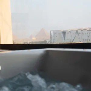 Jacuzzi Paradise Pyramids Panoramic View 502 Apartment