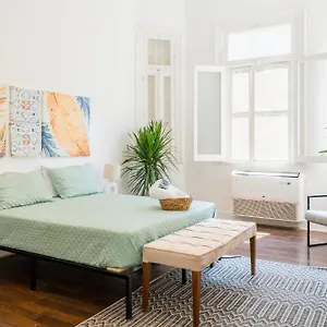 Stilvolle I Smart-tv I 2 Balkone I Klimaanlage Apartment *