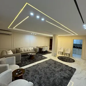 Apartment شقه ارضى بحديقه بالرحاب Cairo