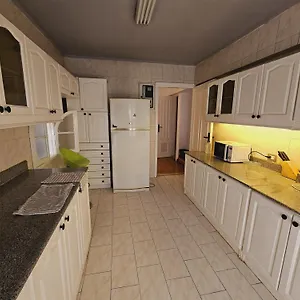 Kareem Azkalany Apartment