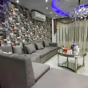 Apartment مميزه C101 *