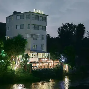 Hotel Nile 3*