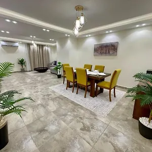 3br Luxury Near Auc Newcairo Apartment *
