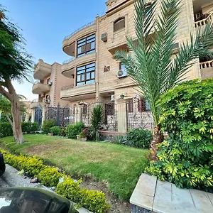 Peaceful Garden-view In Private * Cairo