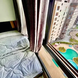 View 2brs Direct To The Pool - New Apartment