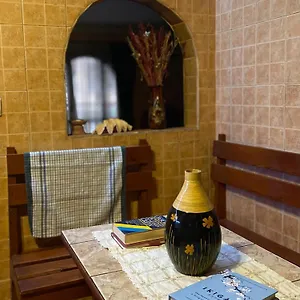 15 Minutes From Airport Homestay *
