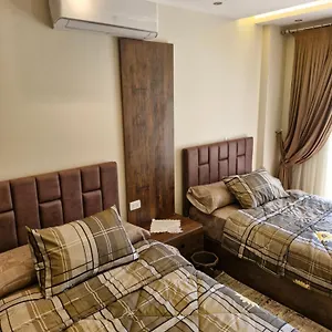 Apartment غرفتين واحدة ماستر اثاث فندقي الرحاب الجديدة Cairo