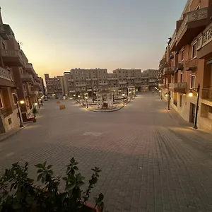 بالزمالك عل النيل شقة *