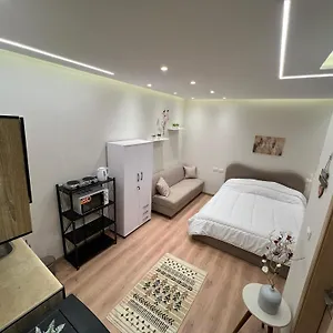 Apartment Ghaly's 1 *