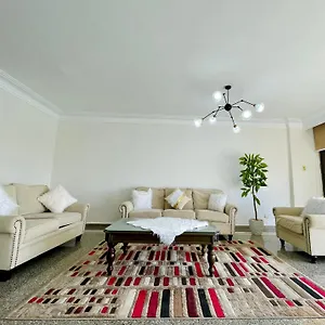 2 Bdrs Nile View