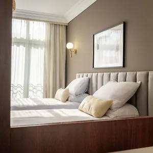 1842 - 2br Serviced - Apartment
