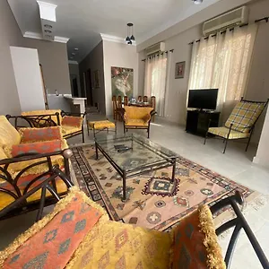 El Banfseg Casa * Cairo