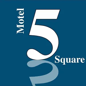 Motel 5 Square *