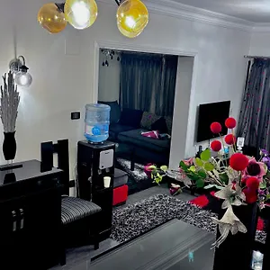 Apartment شقه راقية للإيجار مفروشة حديثة بالقرب من شارع شهاب وجزيره العرب المهندسين *