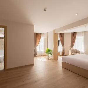 Отель Elegance Grand Каир