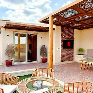 The 1bdr Rustic Rooftop W Wow Outdoor Terrace Apartment *