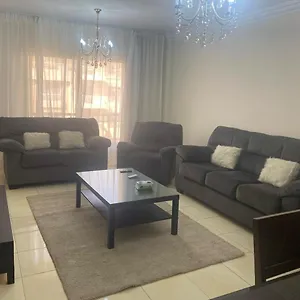 Apartment Cozy At Mainaty Kairo