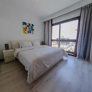 Apartment Porto New - Nyoum Compound Modern 2-bedroom, Prime Location *
