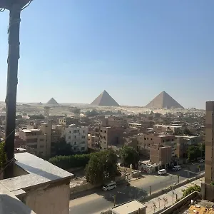 Radiant Pyramids Bed & Breakfast *
