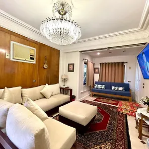 Apartment 5-min To Nile 1br Spacious In Maadi Cairo