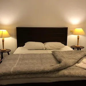 Cozy & Niche In Nasr Apartment