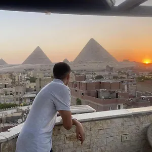 Hotel Pyramids Hills