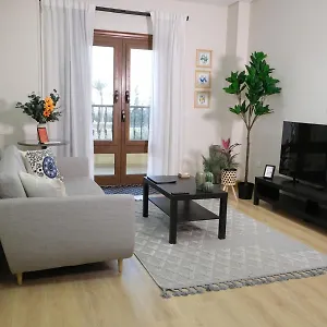 Apartment Chic 1 Bedroom Breakfast Included, Close To Cfc, Waterway 5a, District 5 Cairo