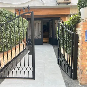 Luxury 2br In Prime Maadi Degla 220 1st Floor *
