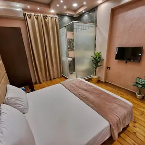 Elan, Cairo-plaza Hotel 4*